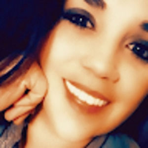 Meet your Posher, Lauryn